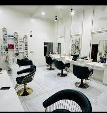 Beauty Parlours