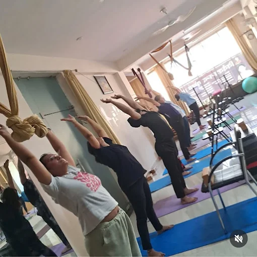 Best Yoga Classes in Jaipur VYS Academy