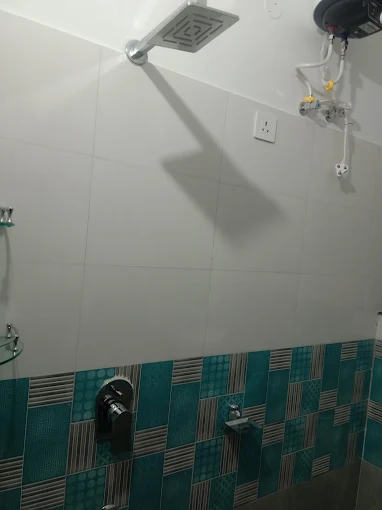 Komal Plumber
